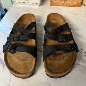 Black Birkenstock Floridas 40 Like new.
